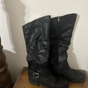Women’s boots wide calf